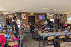 Restoran di padang besar, Malaysia